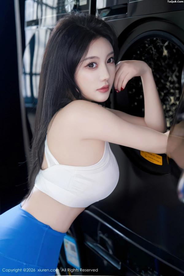 杨晨晨 sugar小甜心CC [XiuRen]高清写真图 2026.01.28 No.11287 杨晨晨. 白色情趣服饰第16张图片